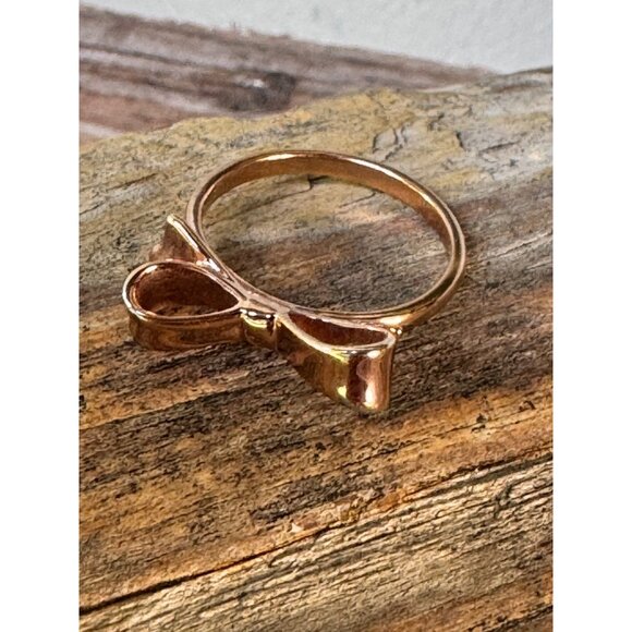 Kate Spade Gold Tone Bow Ring Size 8 Elegant Fashion Jewelry - Picture 7 of 11